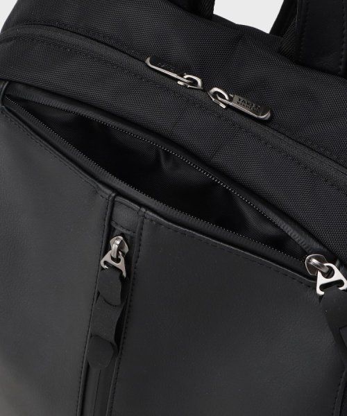 【高機能】 ライトウエイトバッグパック 