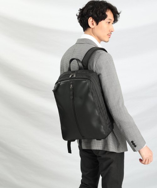 【高機能】 ライトウエイトバッグパック 