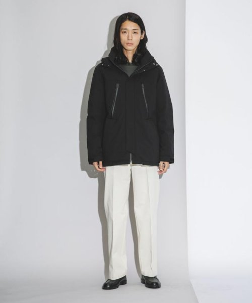 「西川ダウン(R)」フードデタッチャブルMATSUMIダウン 西川ダウン シリーズの定番モデル MATSUMI スタンドネックブルゾンとしてもお楽しみいただけるデザイン