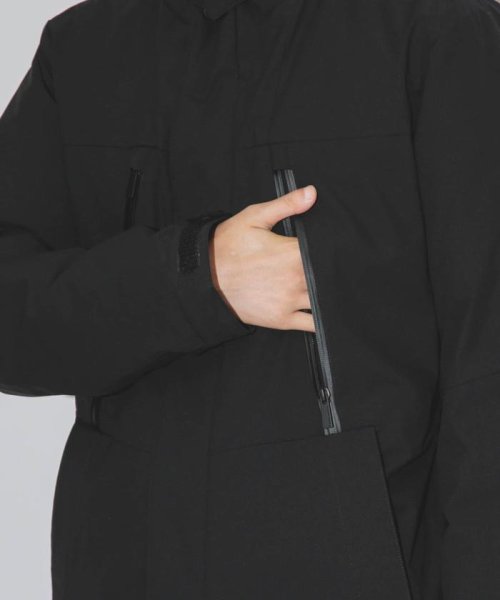 「西川ダウン(R)」フードデタッチャブルMATSUMIダウン 西川ダウン シリーズの定番モデル MATSUMI スタンドネックブルゾンとしてもお楽しみいただけるデザイン