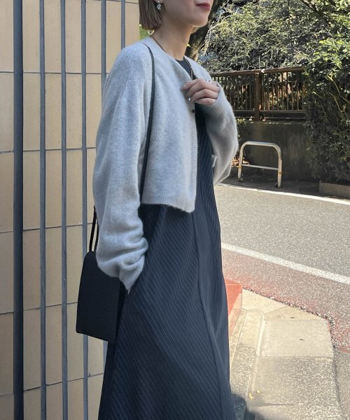 【Audrey and John Wad】FOX混ホールガーメントニットカーディガン 【Audrey Wad】FOX混ホールガーメントニットカーディガン H1484116509(11440円)