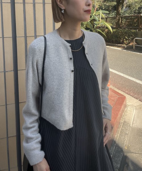 【Audrey and John Wad】FOX混ホールガーメントニットカーディガン 【Audrey Wad】FOX混ホールガーメントニットカーディガン H1484116509(11440円)