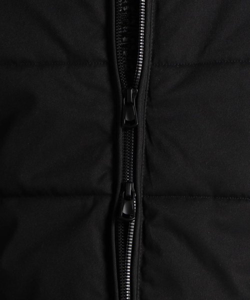 フードプリント中綿ブルゾン 