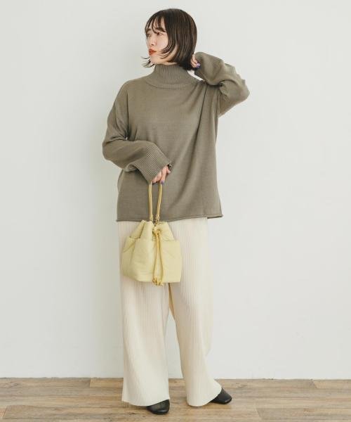 ITEMS URBANRESEARCH(アイテムズ アーバンリサーチ（レディース）)/プリーツシャーリングパンツ/img02