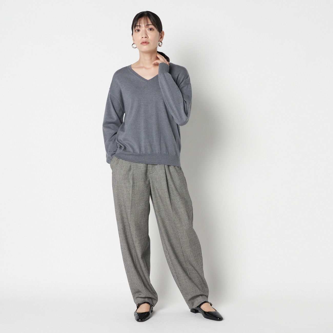 HIGH GAUGE V NECK KT(505654626) | エリオポール(HELIOPOLE) - MAGASEEK