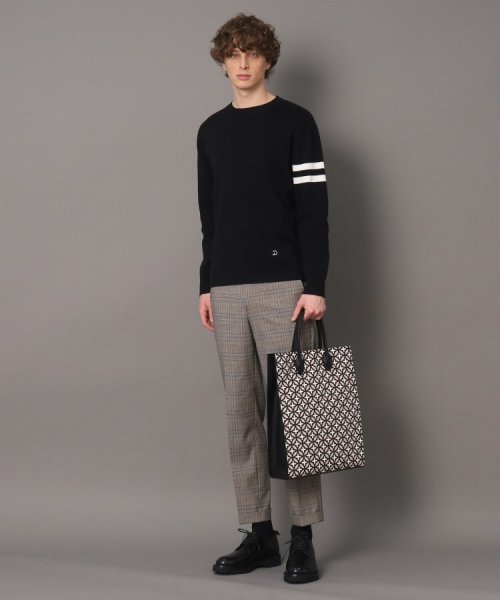 【otonaMUSE12月号掲載】オーバーラップサークル リサイクルレザー スクエアトート オーバーラップサークル リサイクルレザーは