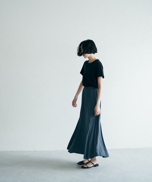 marjour(マージュール)/OTONA MATTE SILKY SKIRT/img08