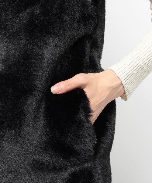 フェイクファーベスト【NEMIKA】 