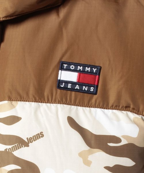 TOMMY JEANS(トミージーンズ)/カラーブロックオールオーバープリントアラスカパッファジャケット/img10