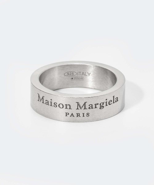 MAISON MARGIELA(メゾンマルジェラ)/メゾン マルジェラ MAISON MARGIELA SM1UQ0081 SV0158 リング RING メンズ レディース アクセサリー ロゴ ミディアム 指輪/img01
