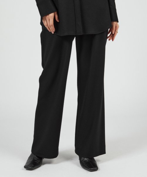 パンツ　RIBBLE NIKKI 