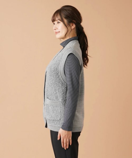 Vネックニットベスト 