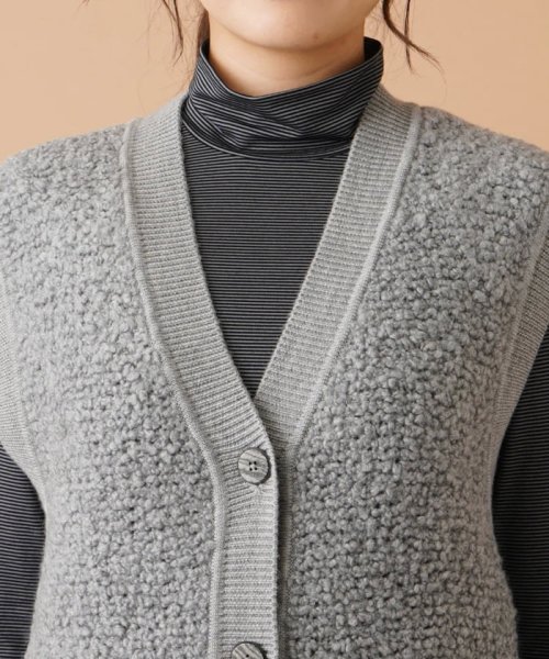 Vネックニットベスト 