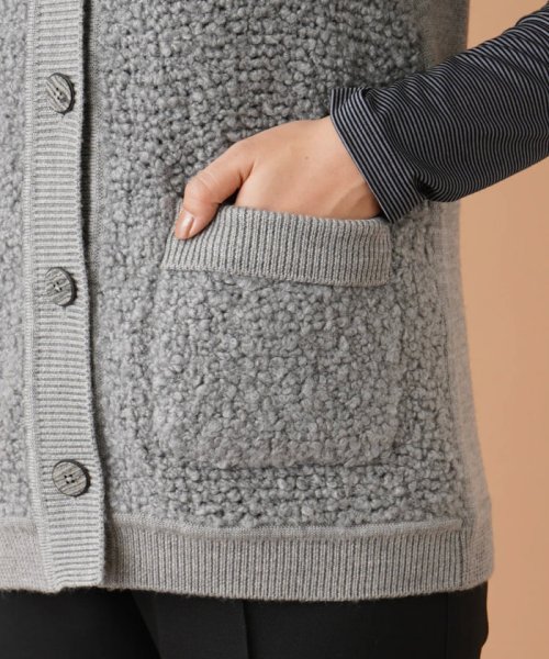 Vネックニットベスト 