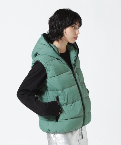 VLAB/ヴイラボ/フードダウンベスト 保温性にも優れています 160cmChest 75cm Waist 54cmHips
