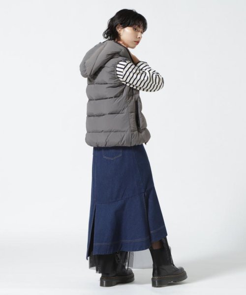 VLAB/ヴイラボ/フードダウンベスト 保温性にも優れています 160cmChest 75cm Waist 54cmHips