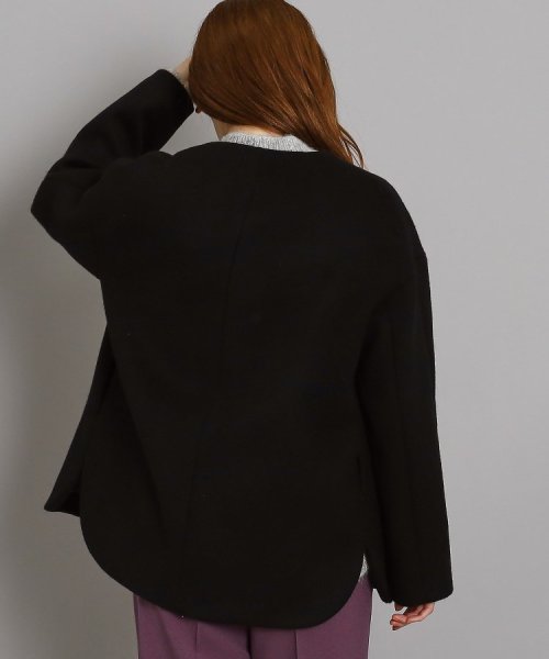 【日本製/オンオフ可】ゆったりきれいめノーカラーショートコート 