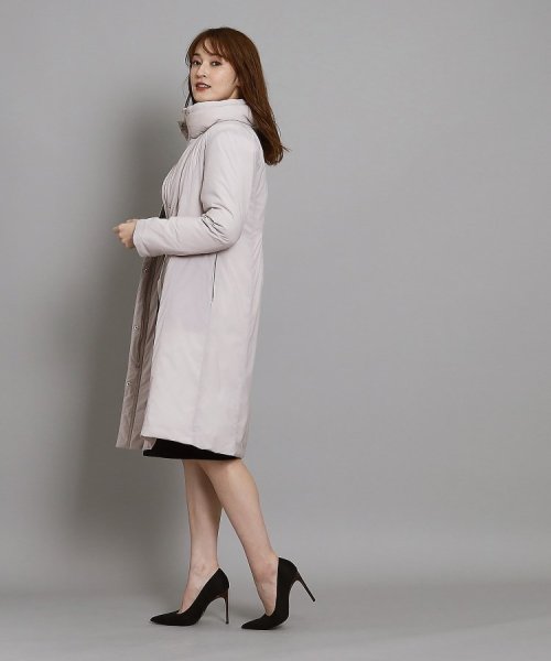 【リサイクルダウン／撥水加工／ステッチレス】細見えシルエット、カジュアルすぎないダウンコート HOV1499918959(11550円)