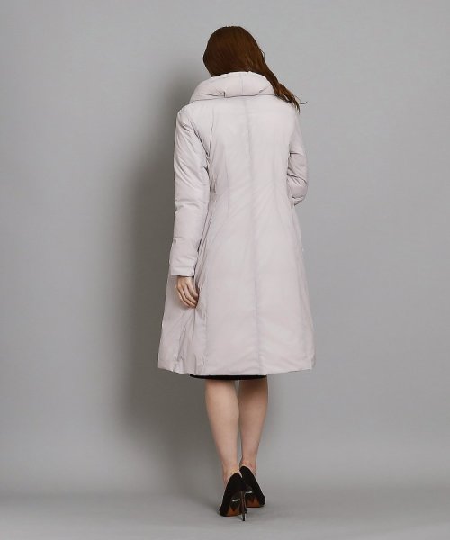 【リサイクルダウン／撥水加工／ステッチレス】細見えシルエット、カジュアルすぎないダウンコート HOV1499918959(11550円)