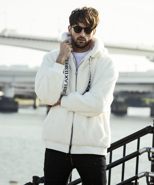 1PIU1UGUALE3 RELAX(ウノピゥウノウグァーレトレ リラックス)スピンドルロゴファーブルゾン 袖丈51