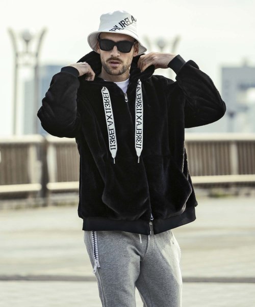 1PIU1UGUALE3 RELAX(ウノピゥウノウグァーレトレ リラックス)スピンドルロゴファーブルゾン 袖丈51