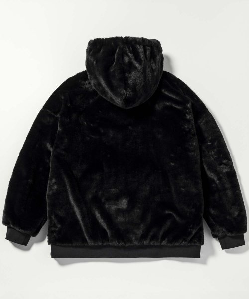 1PIU1UGUALE3 RELAX(ウノピゥウノウグァーレトレ リラックス)スピンドルロゴファーブルゾン 袖丈51