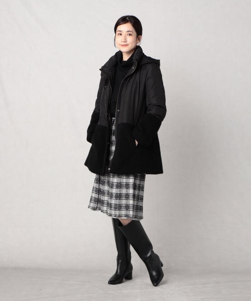 軽くてあったか もこもこボアが可愛い フェイクダウンコート 【Audrey and John Wad】コットンシルク厚中わたフーデッドコート EIM1317738114(10150円)