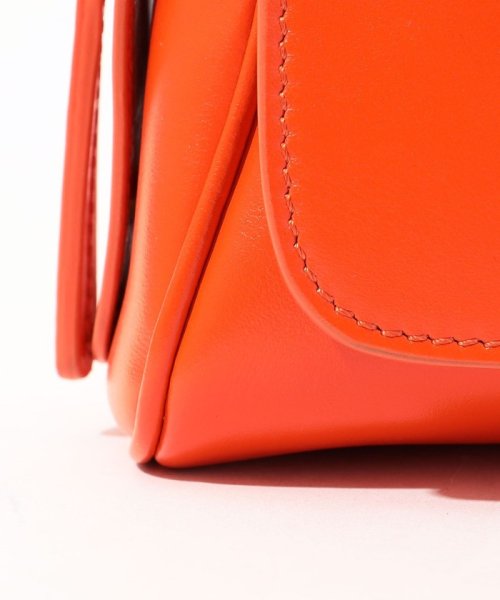 aim MICRO OLIVIA レザーハンドバッグ 