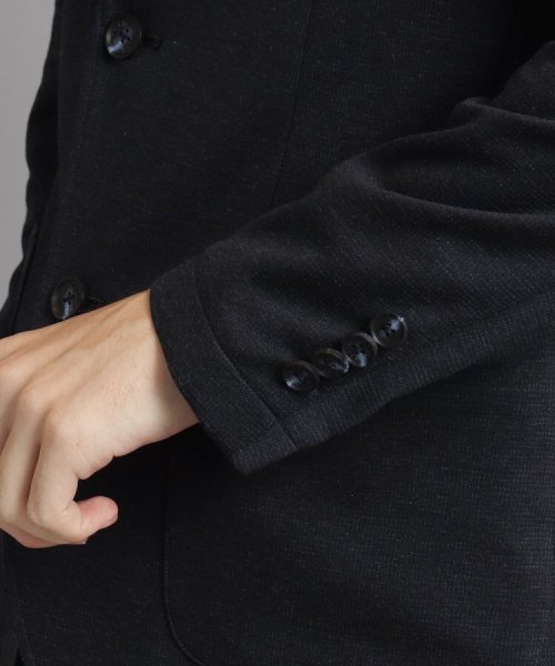 テーラードジャケット 