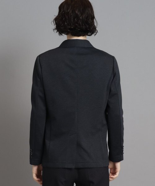 テーラードジャケット 