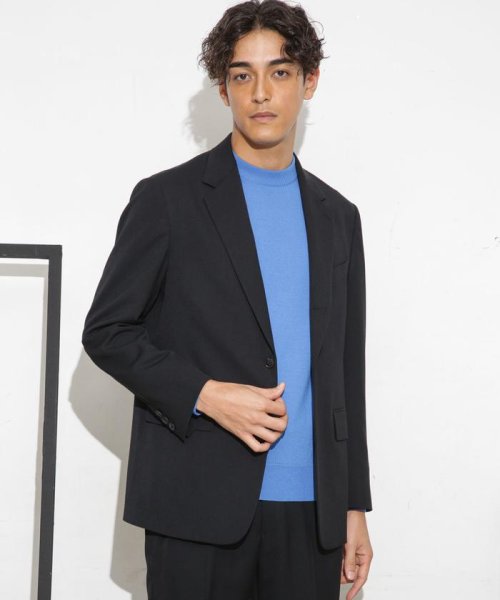 「ESSENTIALLINE」TWソリッドシングルジャケット クラシックの基本は崩さず