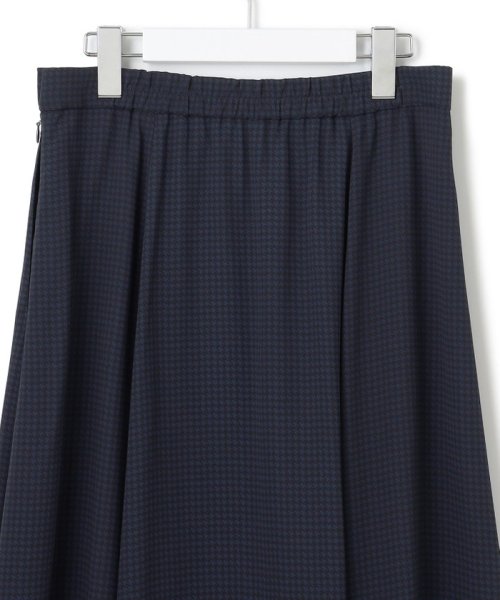 【洗える】バックサテンアムンゼン千鳥プリント スカート 