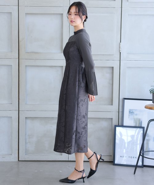 袖プリーツレース切替ワンピース 
