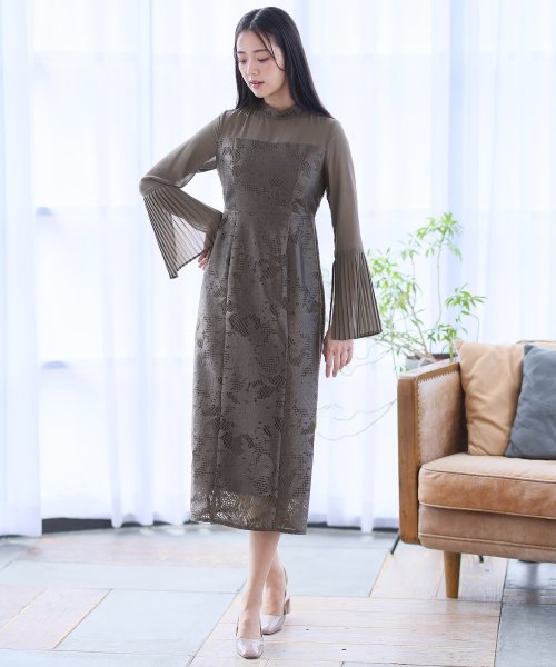 袖プリーツレース切替ワンピース 