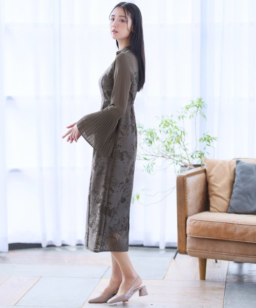 袖プリーツレース切替ワンピース 