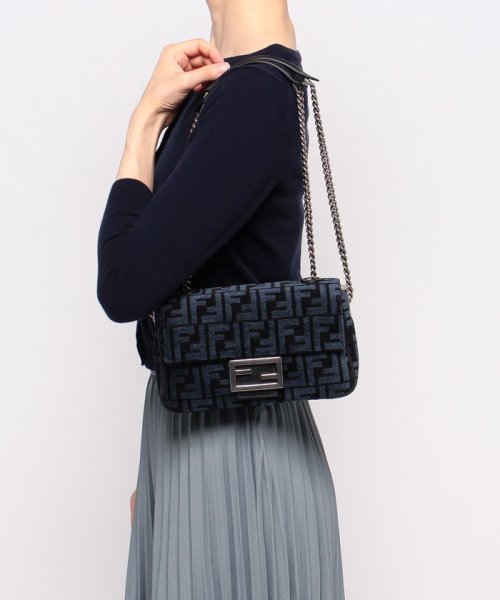 FENDI(フェンディ)/【FENDI】フェンディ ショルダーバッグ 8BR793ALG7 Baguette Chain Midi/img05