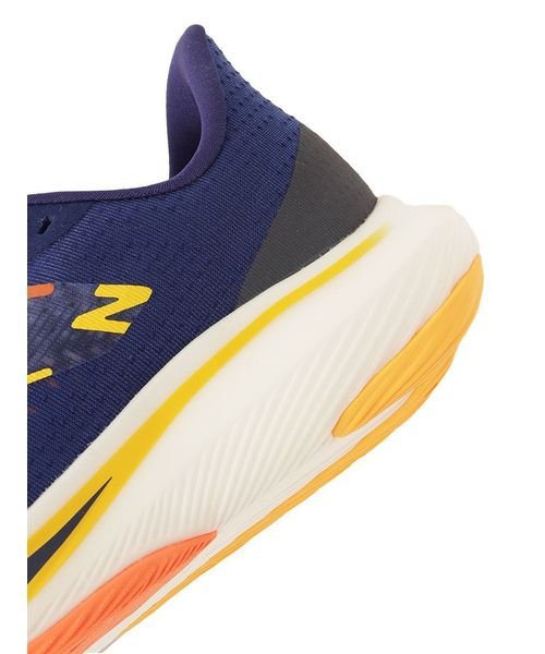 new balance(ニューバランス)/FuelCell Rebel v3/img09