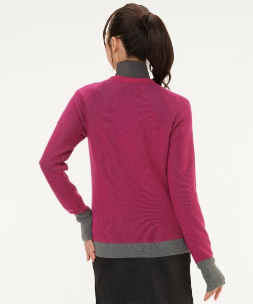 カシミヤ×ポリエステルクルーネックセーター 