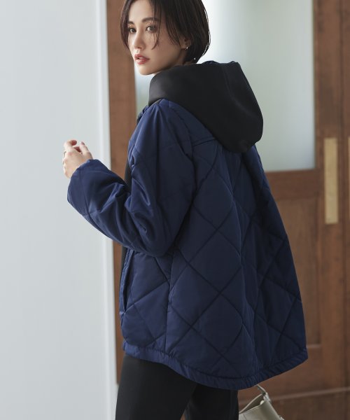 ダンボールニット×ライトサーモキルティングジャケット(D1296) D1296 ダンボールニット×ライトサーモキルティングジャケット 赤外線を吸収