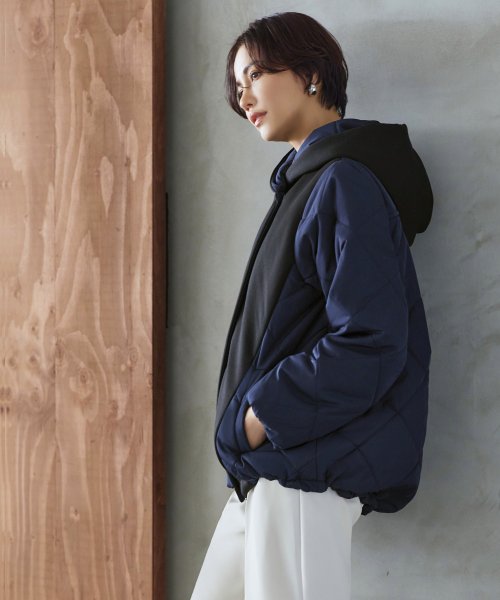 ダンボールニット×ライトサーモキルティングジャケット(D1296) D1296 ダンボールニット×ライトサーモキルティングジャケット 赤外線を吸収