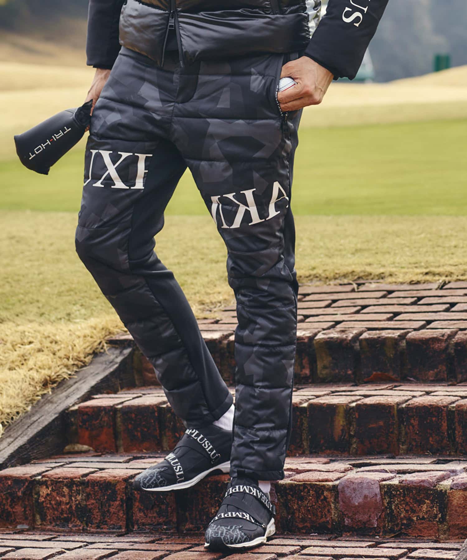 LUXEAKMPLUS(リュクスエイケイエムプラス)ゴルフ ロゴテープゴルフシュ