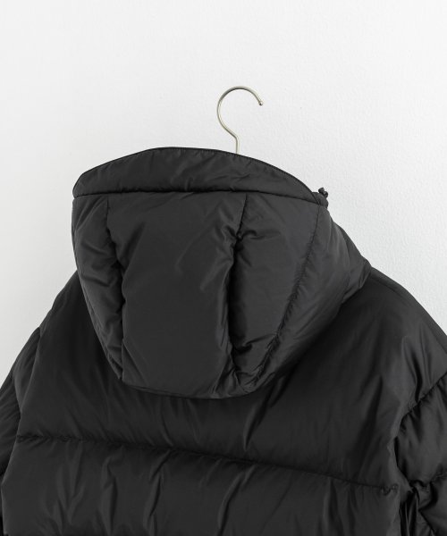 NANGA ナンガ レトロ ダウンジャケット 河田フェザー メンズ アウター 軽量 撥水 防寒 アウトドア キャンプ カジュアル KRIFF MAYER 231 着丈 KRIFF 肩幅 身幅 約62cm 袖丈 NANGA MAYER 耐久性