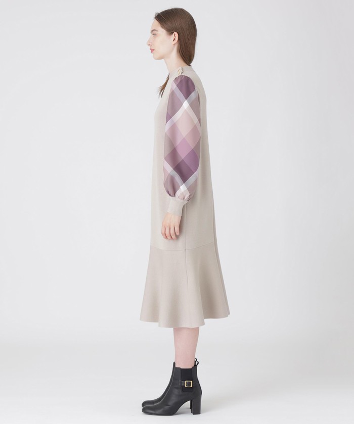 美品 ブルーレーベルクレストブリッジ ウールアクリルブレンドニットワンピース 極美品】ブルーレーベルクレストブリッジ ウールアクリルブレンド