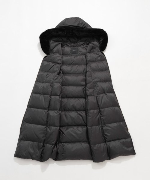 【VERY NaVY 2023年12月号掲載】エアリーグレース　ダウンジレ【80周年記念アイテム】 