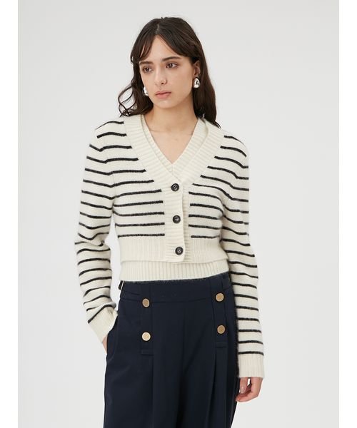 ラクーンアンサンブルニット 予めご了承ください