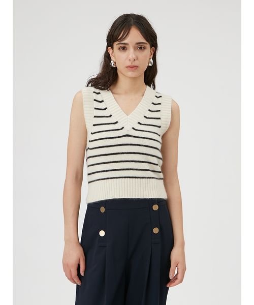 ラクーンアンサンブルニット 予めご了承ください