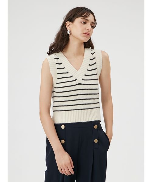 ラクーンアンサンブルニット 予めご了承ください