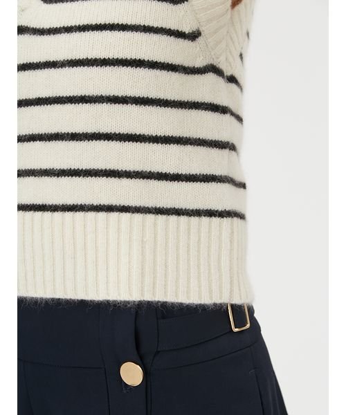 ラクーンアンサンブルニット 予めご了承ください