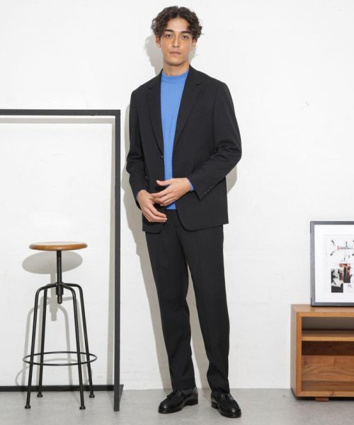 「ESSENTIALLINE」TWソリッドシングルジャケット クラシックの基本は崩さず