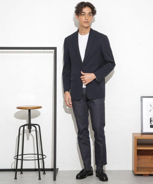 「ESSENTIALLINE」TWソリッドシングルジャケット クラシックの基本は崩さず